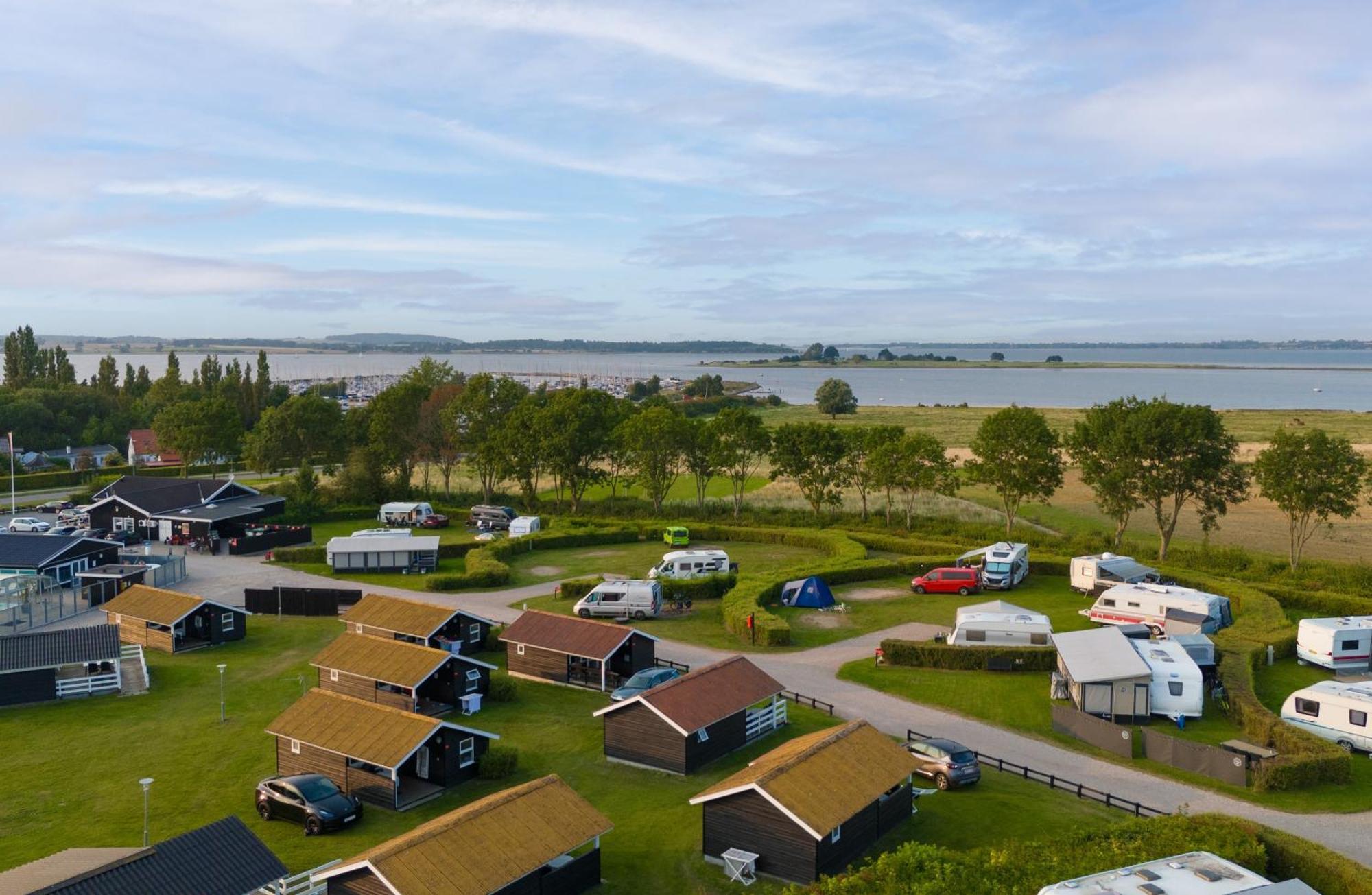 מלון First Camp Holbaek Fjord מראה חיצוני תמונה